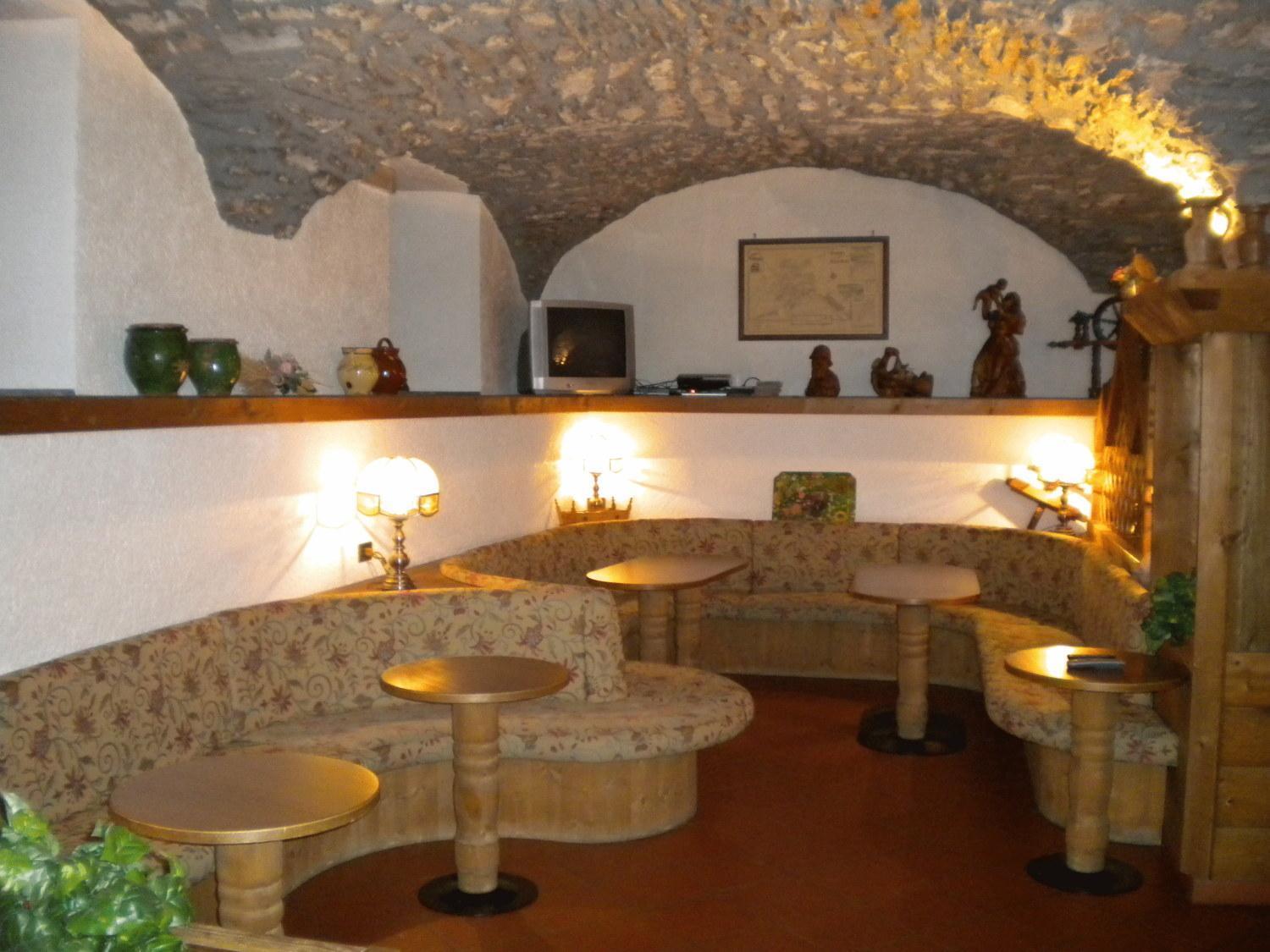 Hotel Ottoz Meuble Courmayeur Exterior foto